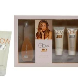 J lo Glow Perfume Set.... NEW